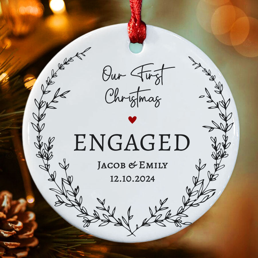 Engagement Xmas Ornaments | Custom Name Engagement Ceramic Ornament For Couple | Circle Shape